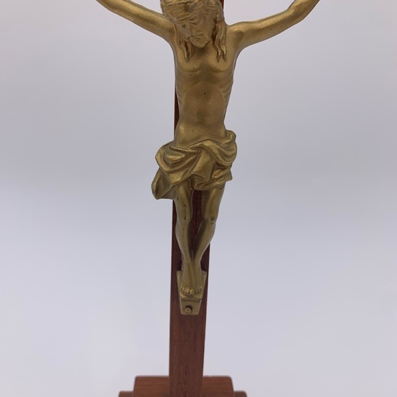 Vtg. Automatic China 9” Bronze Resin Jesus Standing Wooden Crucifix - Picture 3 of 13